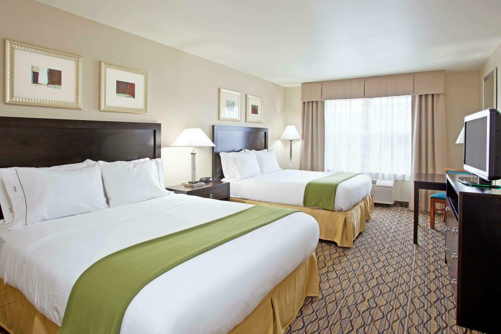 Holiday Inn Express & Suites Columbus East - Reynoldsburg By Ihg Room photo